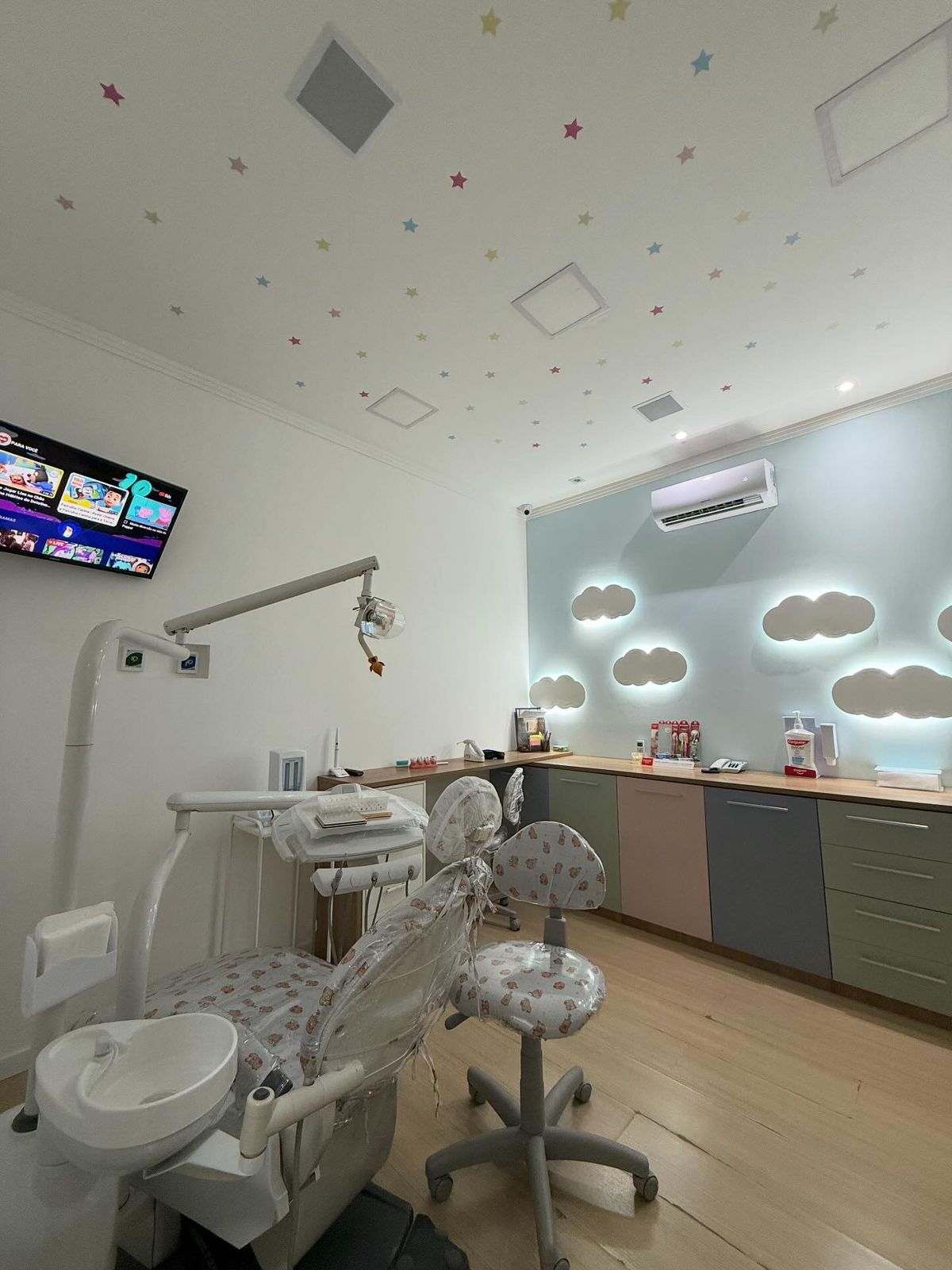 Dra. Gabriela Faustino